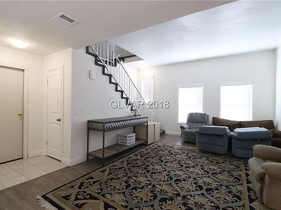 2nd image of 837 Schooner Dr