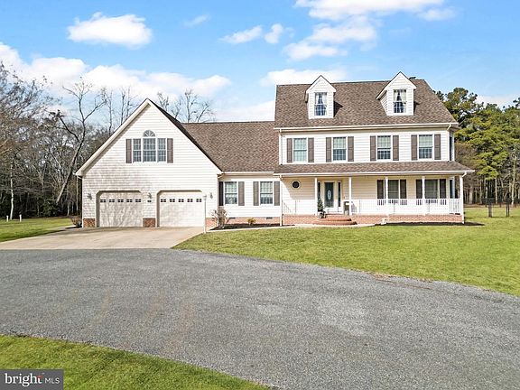 3rd image of 18981 Kenney Rd