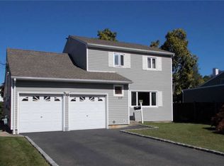117 Ketridge St, West Babylon, NY 11704