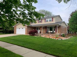 2045 Churchill Dr, Ann Arbor, MI