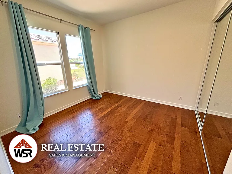 18691 Oak Park Dr — Photo 15