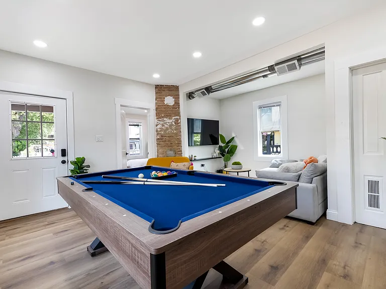 1145 Rowley Ave #1 — Photo 7