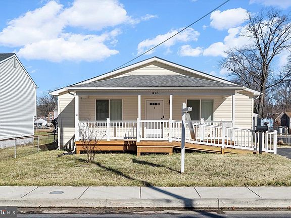 3rd image of 313 Homberg Ave