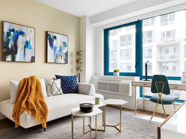 805 Harbor Boulevard image 6 of 61