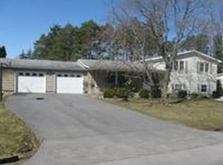 12 Courtney Dr, Seneca Falls, NY 13148