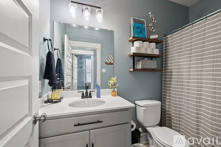 525 Compania Cv — Photo 25