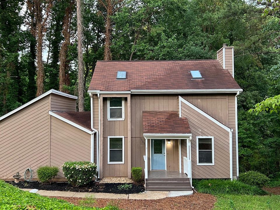 1st image of 2590 Indian Lake Dr