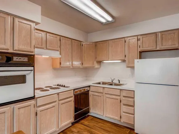 Royal Gardens Apartments