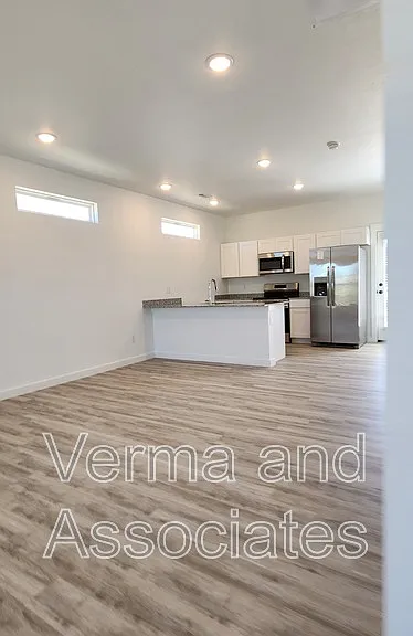 1091 Kentucky Ave — Photo 15