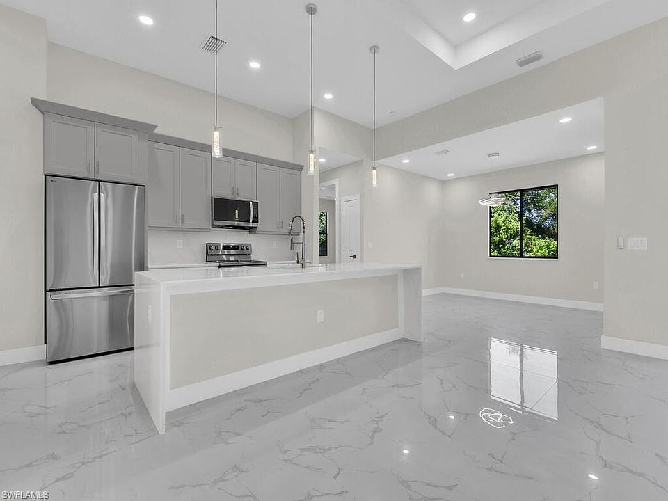 1st image of 503 LINCOLN BLVD