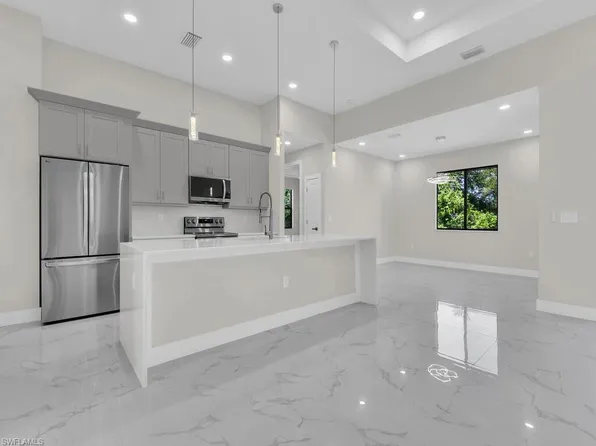 503 LINCOLN BLVD, LEHIGH ACRES, FL 33936