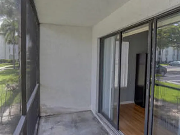 1010 Green Pine Boulevard #E1, West Palm Beach, FL 33409