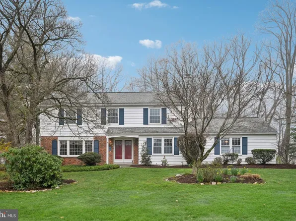 414 Longwood Dr, Exton, PA 19341