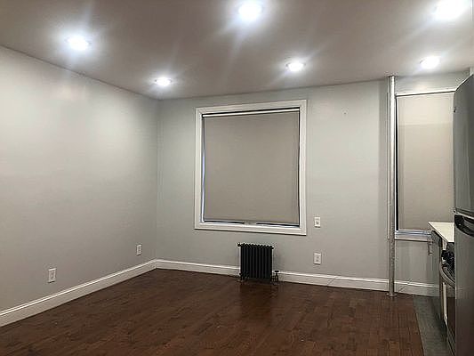 2nd image of 121 Post Ave #1A