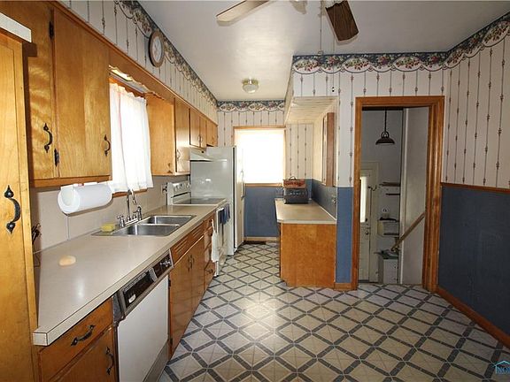 5th image of 5913 Georgedale Rd
