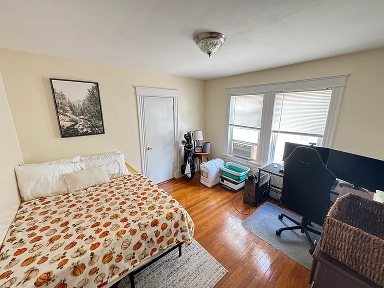 69 Edenfield Ave #1 — Photo 6