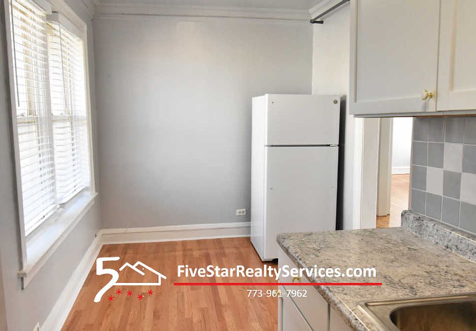 1st image of 3434 W Irving Park Rd #15