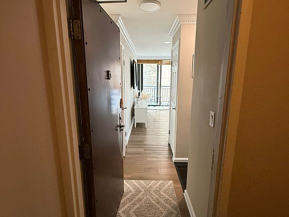 5th image of 3440 N Lake Shore Dr APT 15F