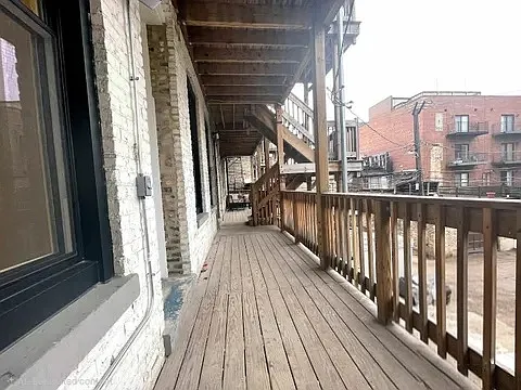 1154 W Grand Ave #2 — Photo 21