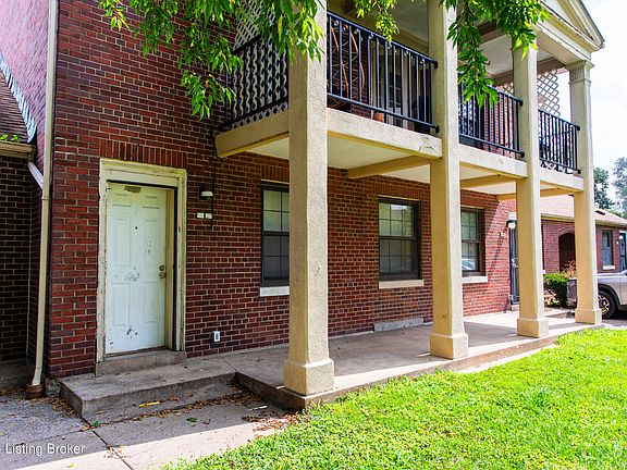 2nd image of 1 College Ct