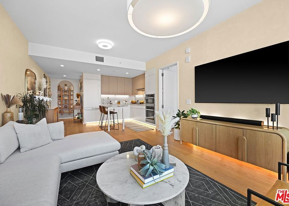 1st image of 877 Francisco St APT 2101