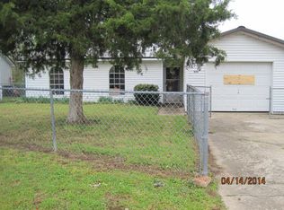 504 Delaware Ave, Grove, OK 74344