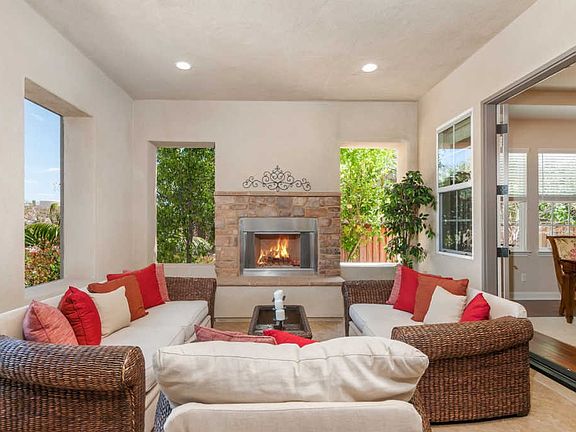 4th image of 15475 Pinehurst Pl