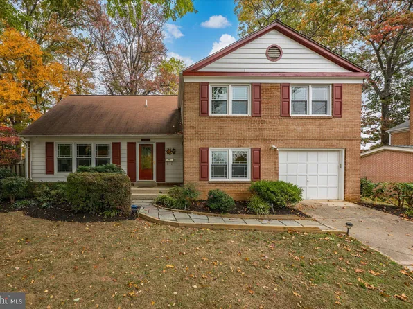 8311 Aqueduct Rd, Potomac, MD 20854