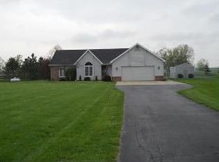 526 S Lathrop Rd, Swanton, OH 43558