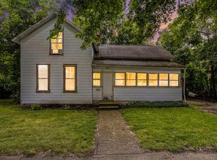 216 N 4th St, Sturgis, MI 49091