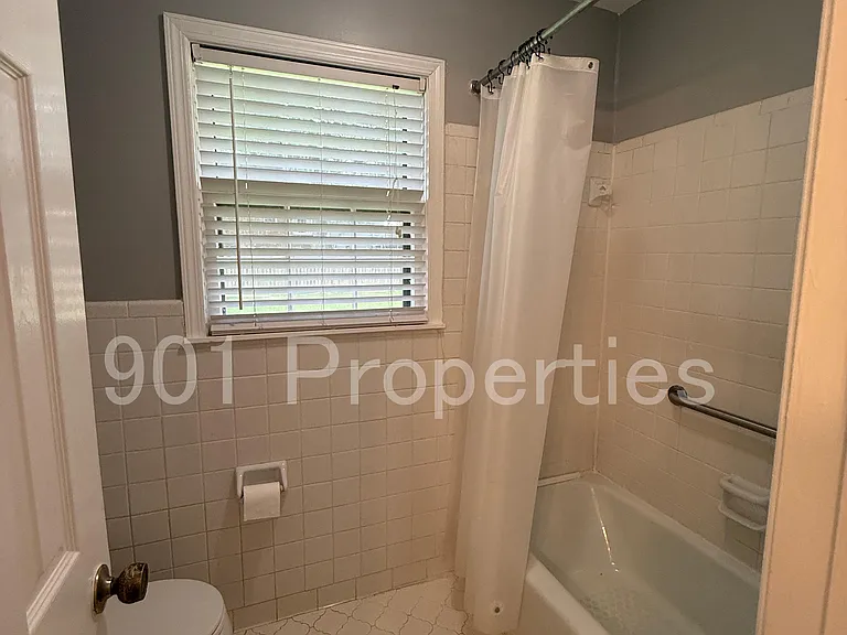 6080 Barrentine Dr — Photo 13