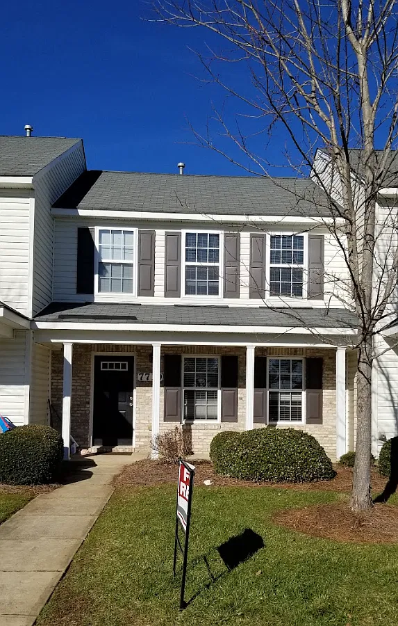 2 bed, 1742 sqft, $1,500 — Photo 1