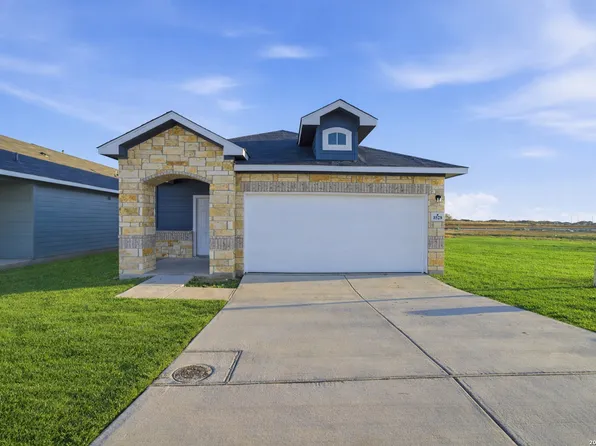 8528 Frostwood Heights, San Antonio, TX 78263