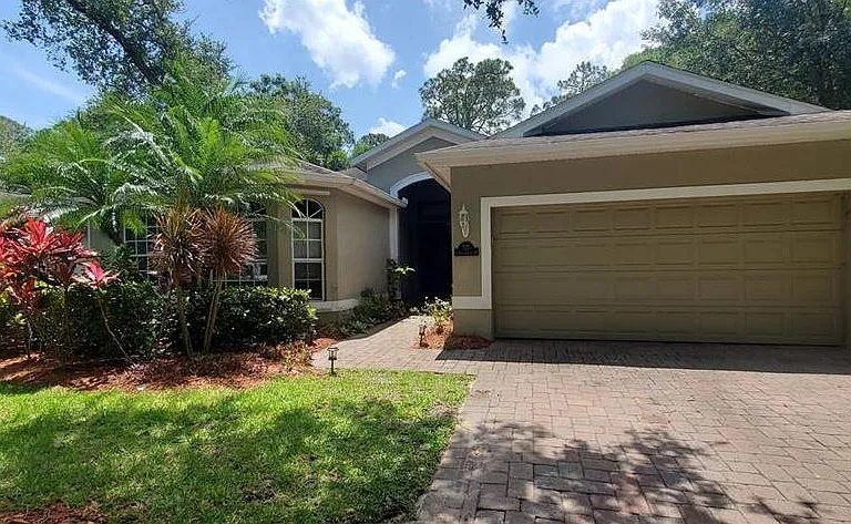 737 S Ocracoke Sq SW — Photo 1
