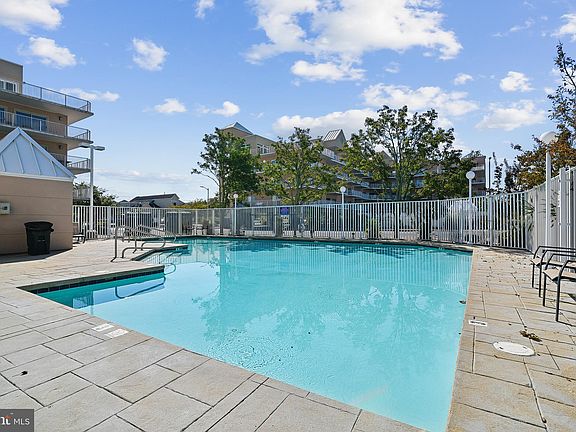 2nd image of 104 125th St Unit 202