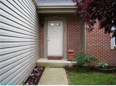 5th image of 325 Effington Ln