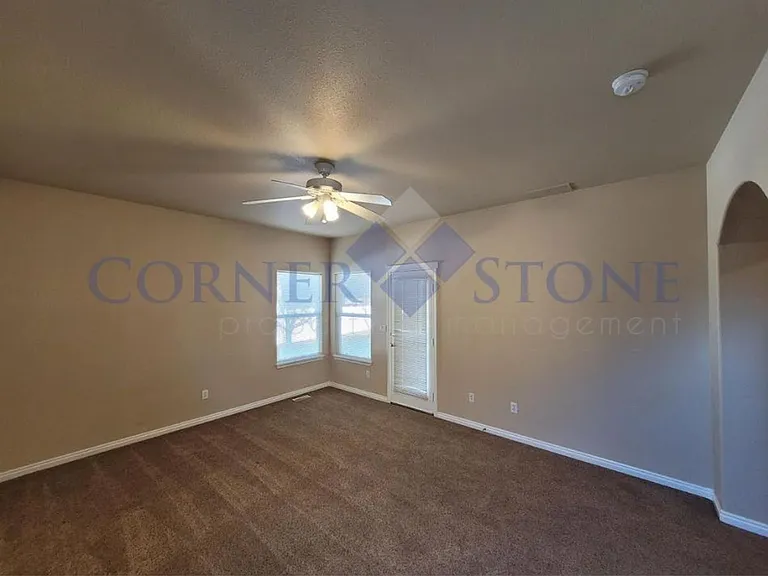 4042 W Harbor Point Dr — Photo 9