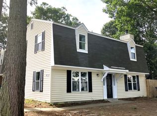 877 Westminster Ln, Virginia Beach, VA 23454