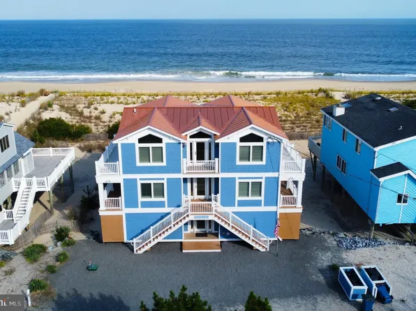 6 S Ocean Dr, Bethany Beach, DE 19930