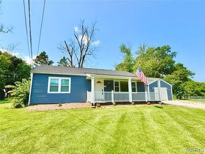 820 Southmoor Pl, Godfrey, IL, 62035