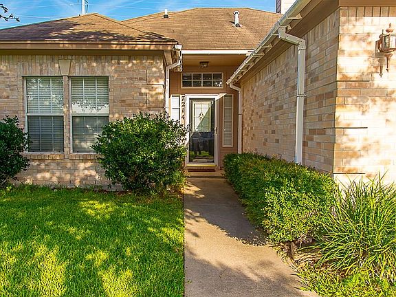2nd image of 7214 Citrus Valley Dr