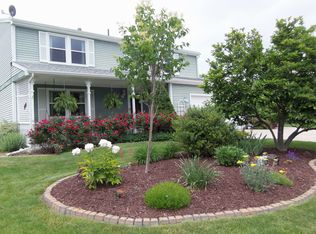 28729 Simmons Rd, Perrysburg, OH 43551