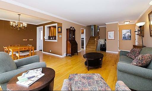 4th image of 9838 N Karlov Ave