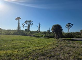 171 W Pine Valley Ln Lot 135, Rotonda West, FL 33947