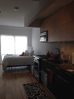 5th image of 500 Sterling Pl APT 6L