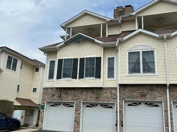 91 Roseland Ave Unit A8, Caldwell, NJ 07006