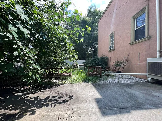 Rented by Doorway NYC, LLC | media 14