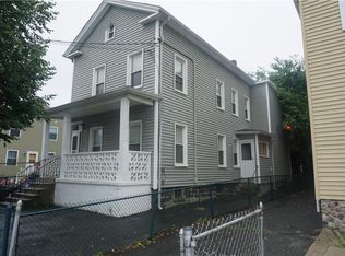 23 Booth St, Bridgeport, CT 06608