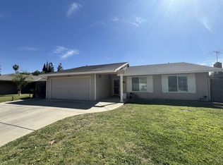 1016 Mirror Lake Dr, Merced, CA