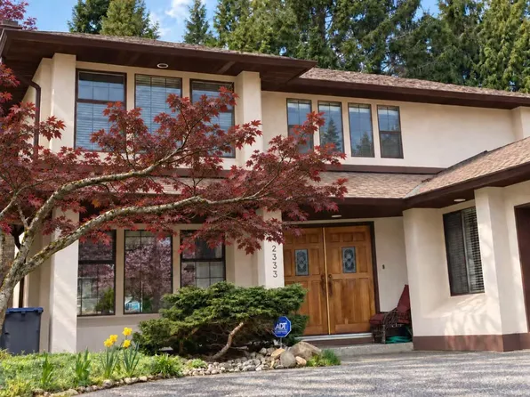 2333 150b St, Surrey, BC V4A 8B1